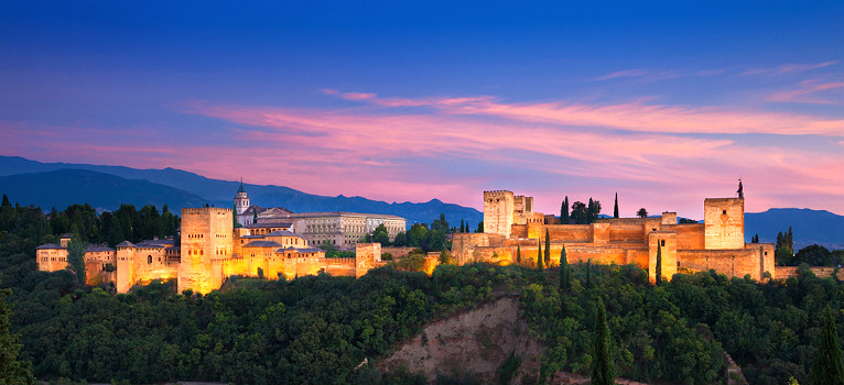 Das Monument Alhambra in Granada